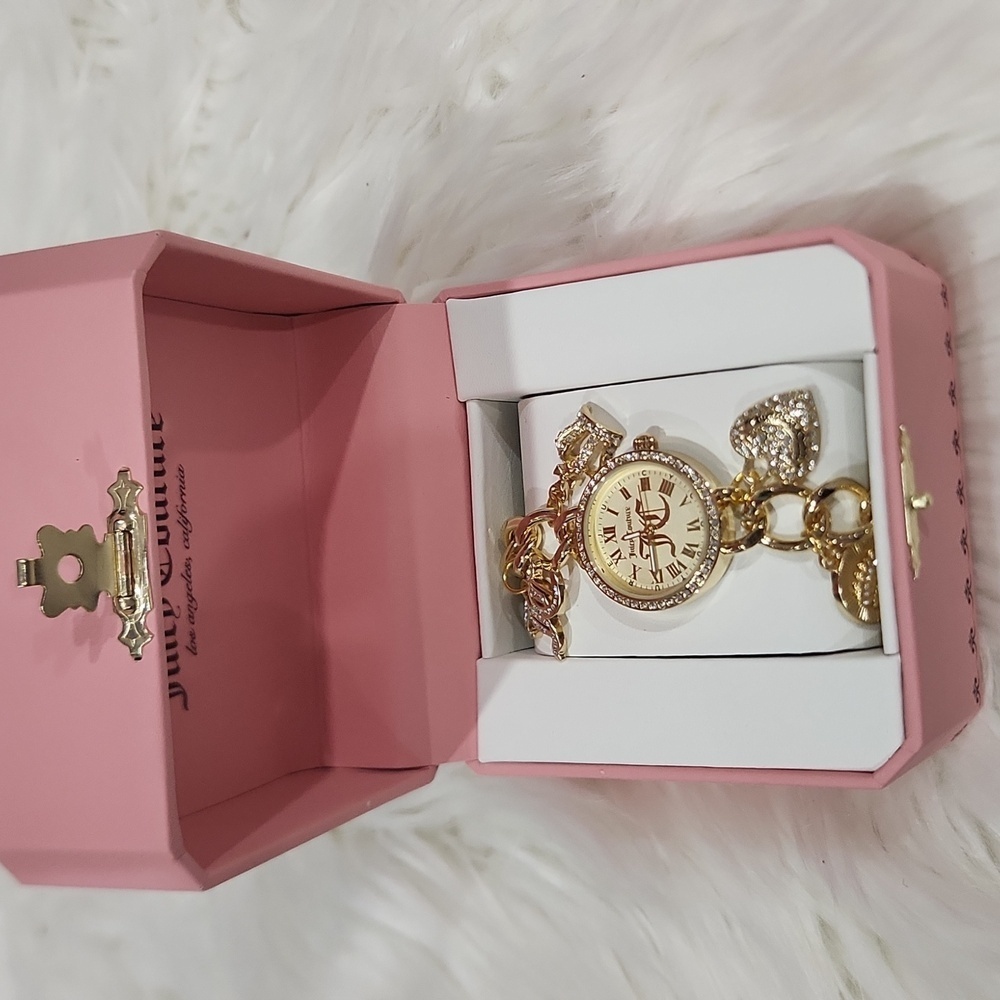 🔹️Juicy Couture 🔹️Charm Bracelet Wrist Watch, Hanging Charms Costume Jewelry - Picture 5 of 5